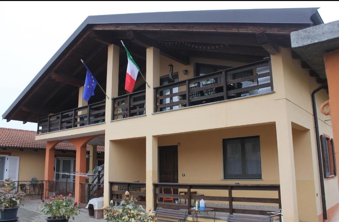 G&G Giusy E Gabry Bed & Breakfast Santhià Dış mekan fotoğraf