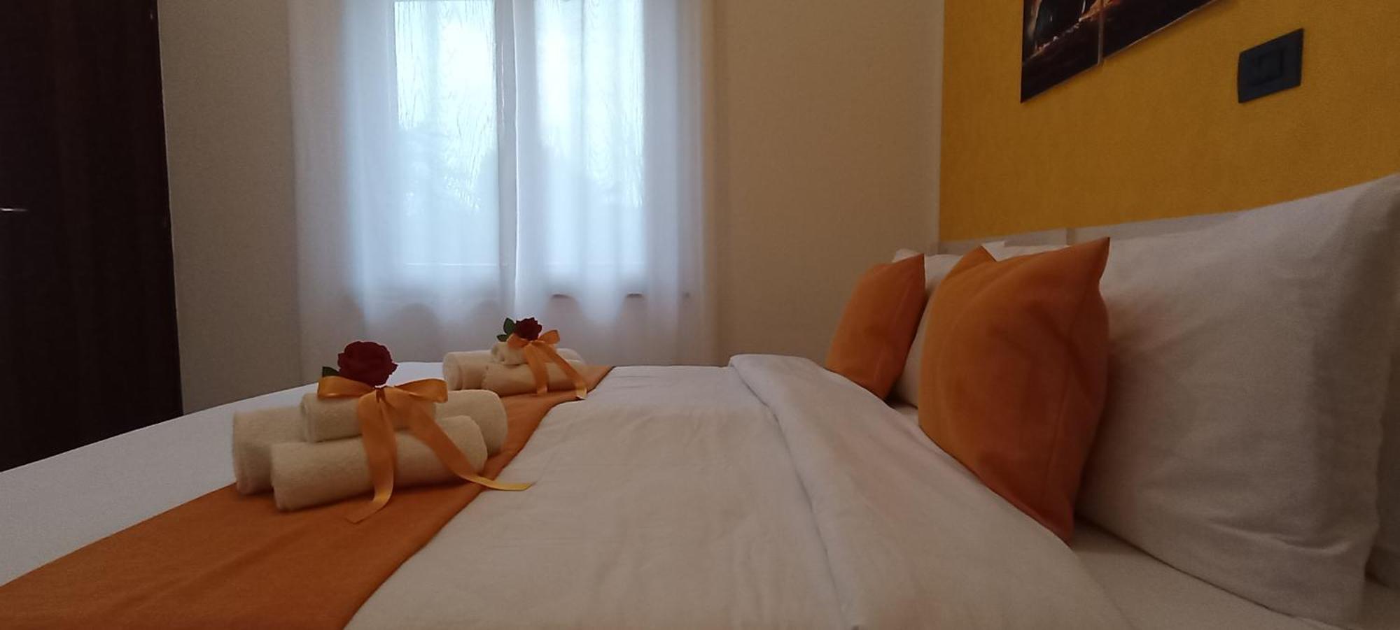 G&G Giusy E Gabry Bed & Breakfast Santhià Dış mekan fotoğraf